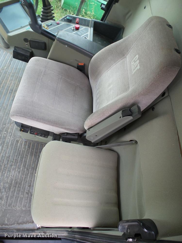 image for item BZ9865 2001 Lexion 470 combine