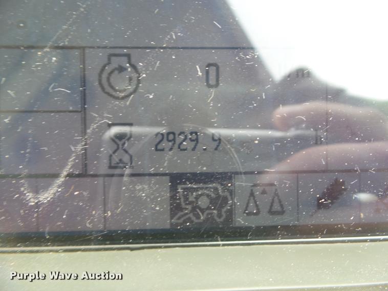 image for item BZ9865 2001 Lexion 470 combine