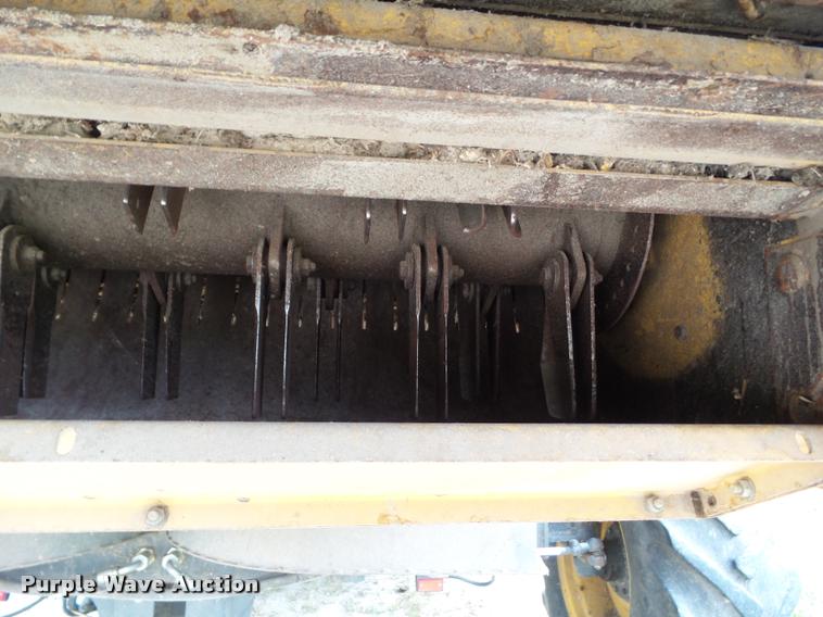 image for item BZ9865 2001 Lexion 470 combine