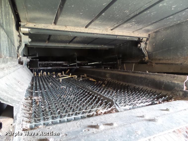 image for item BZ9865 2001 Lexion 470 combine