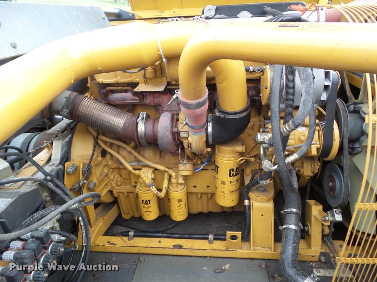 image for item BZ9865 2001 Lexion 470 combine