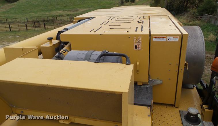 image for item BZ9865 2001 Lexion 470 combine