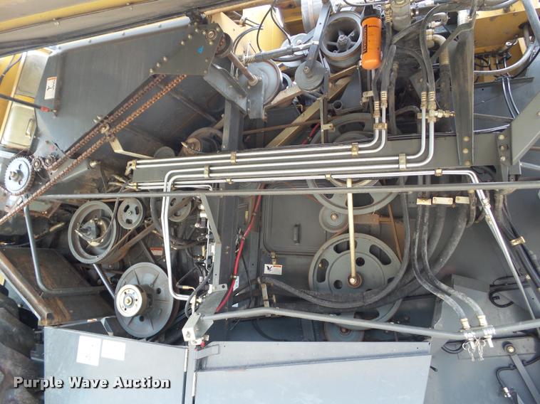 image for item BZ9865 2001 Lexion 470 combine