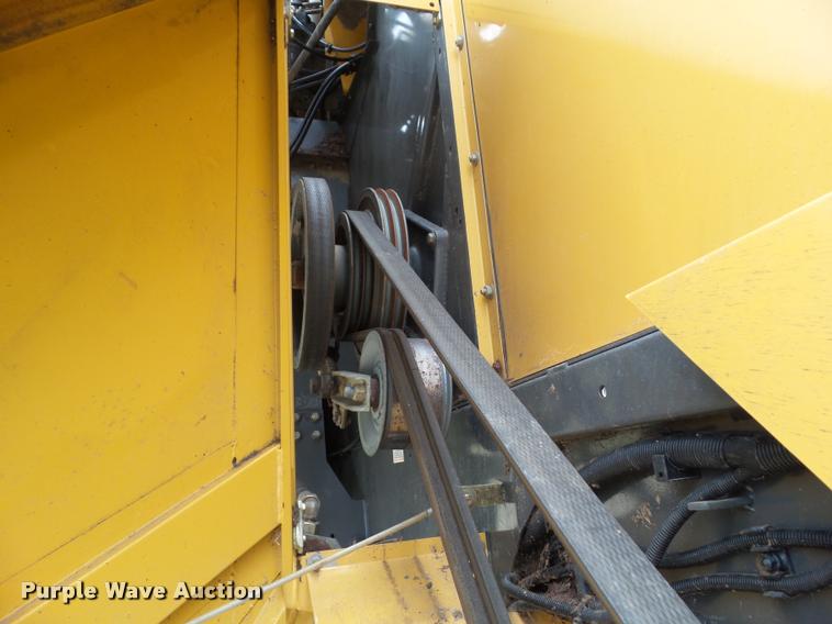 image for item BZ9865 2001 Lexion 470 combine