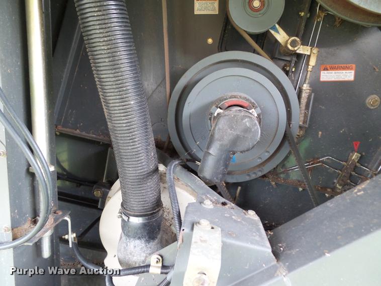 image for item BZ9865 2001 Lexion 470 combine