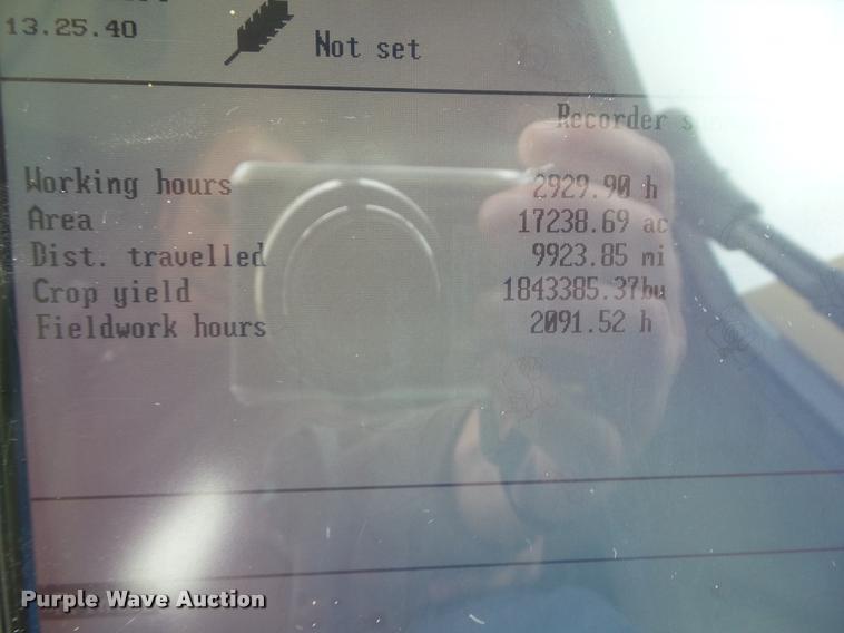 image for item BZ9865 2001 Lexion 470 combine