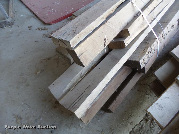 image for item CC9418 (2) bundles of lumber