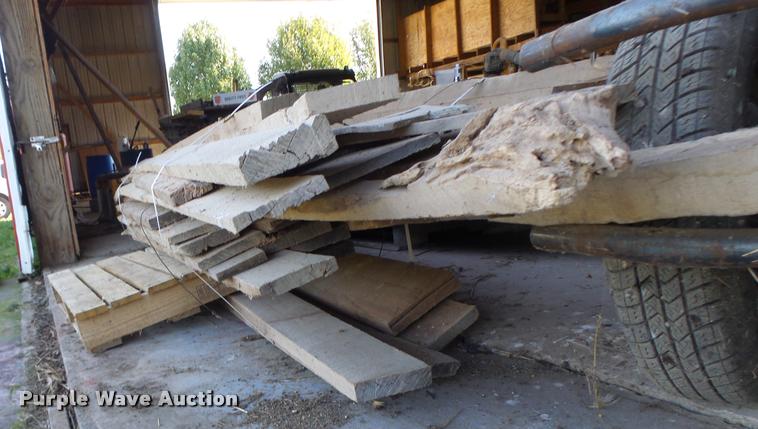 image for item CC9418 (2) bundles of lumber