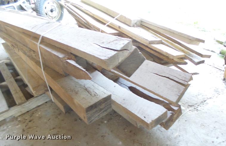 image for item CC9418 (2) bundles of lumber