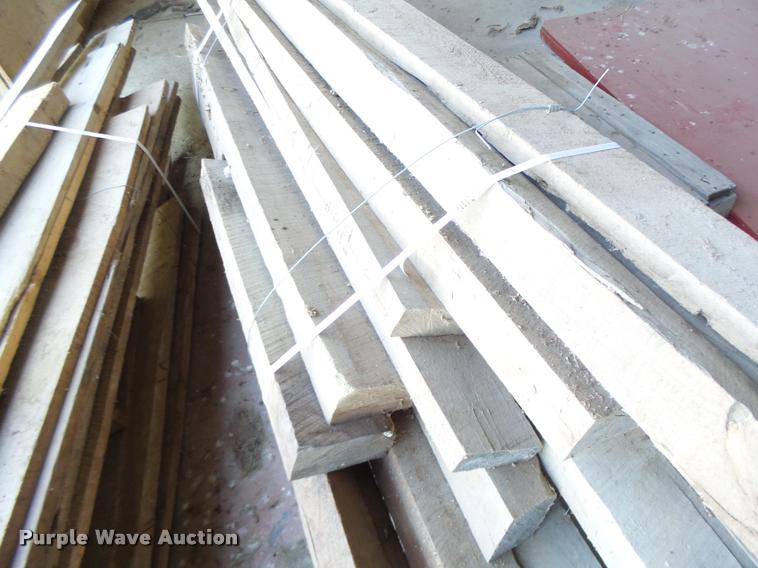 image for item CC9418 (2) bundles of lumber