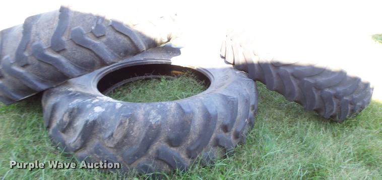 image for item CC9419 (3) tires