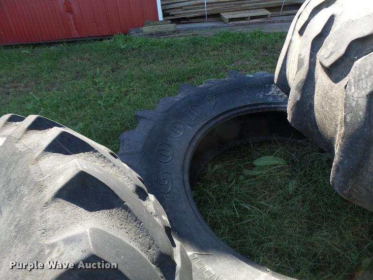 image for item CC9419 (3) tires