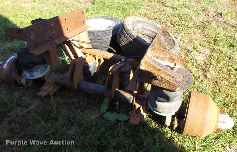 image for item CC9423 Axle with tires and wheels