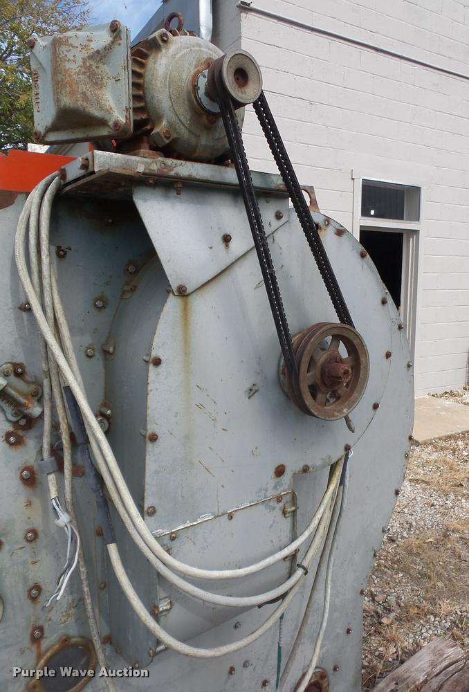 image for item DA3929 Carter Day stainless steel duo dust aspirator