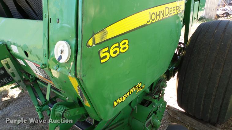 image for item DA8873 2008 John Deere 568 Mega Wide round baler