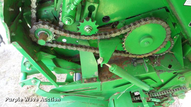 image for item DA8873 2008 John Deere 568 Mega Wide round baler