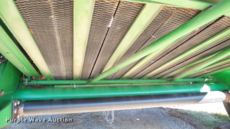 image for item DA8873 2008 John Deere 568 Mega Wide round baler