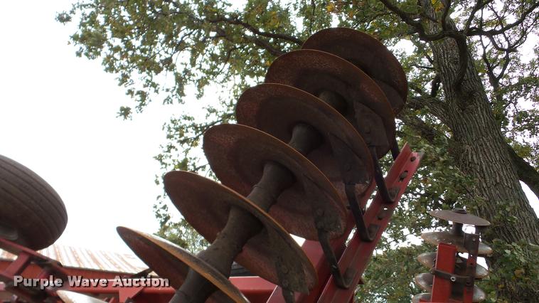 image for item DA8912 Case IH 3950 disk