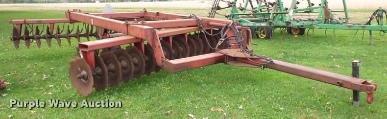 image for item DA8916 International 770 off-set disk