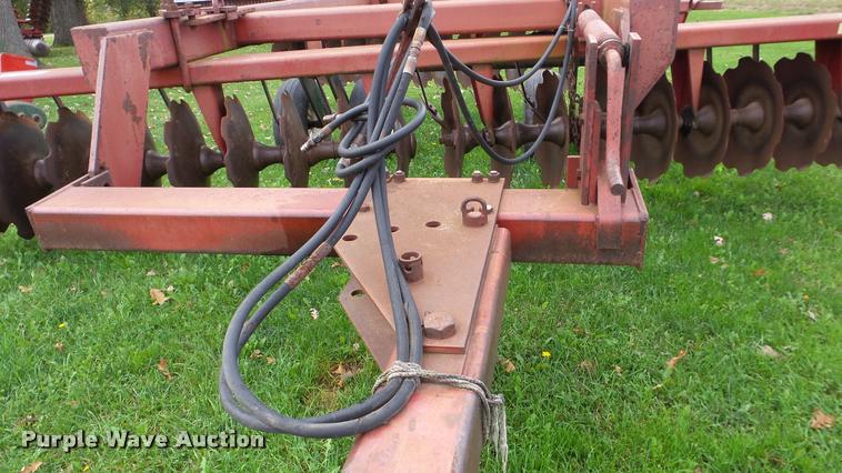 image for item DA8916 International 770 off-set disk