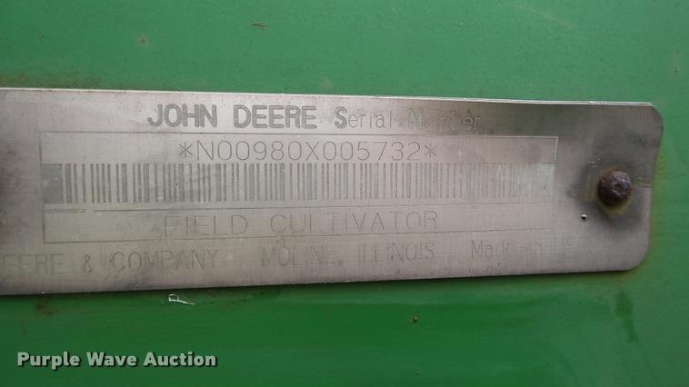 image for item DA8917 John Deere 980 field cultivator
