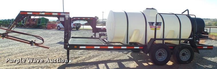 image for item DB4572 2014 Wylie nurse tank trailer