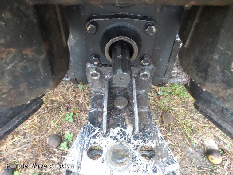 image for item K1084 2009 Jinma 454 MFWD tractor