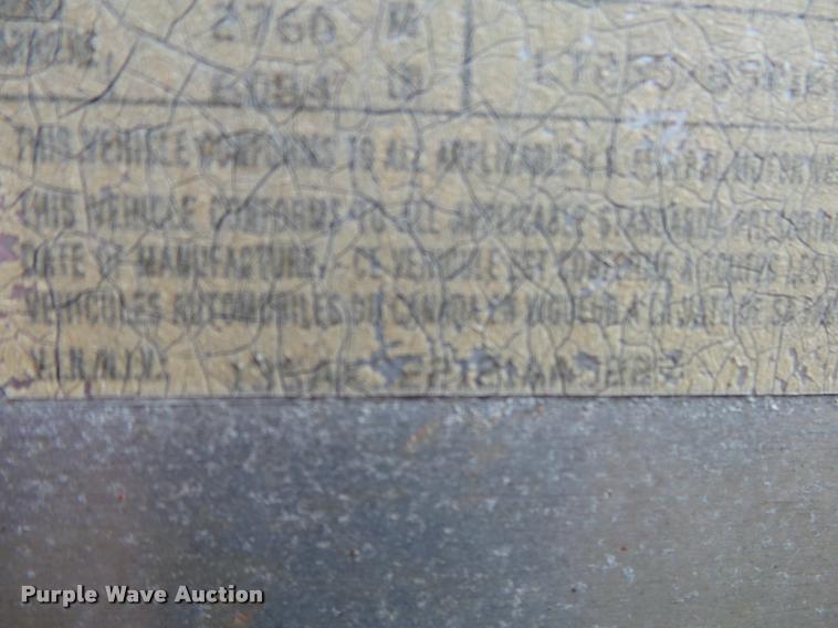 image for item K1085 2002 Sundowner Rancher livestock trailer