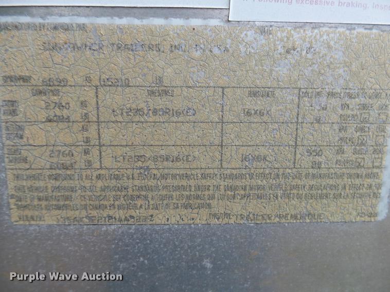 image for item K1085 2002 Sundowner Rancher livestock trailer