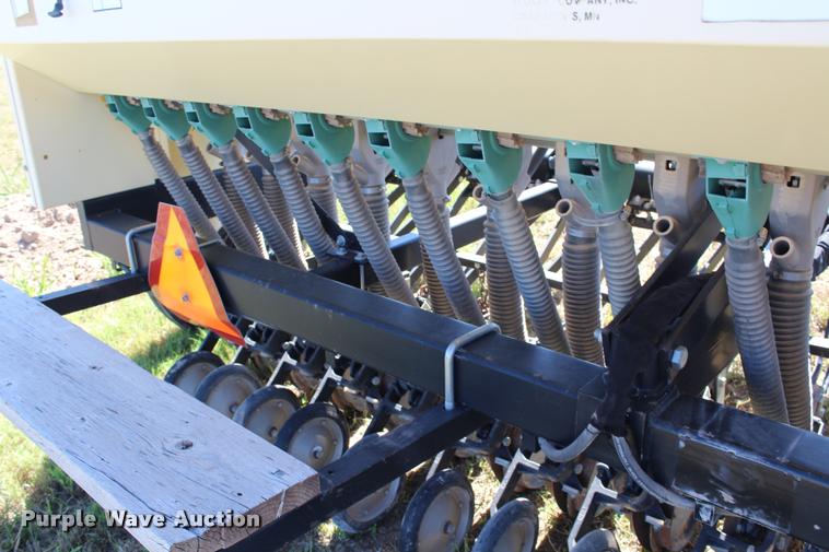 image for item K1908 Truax Flex-II grain drill