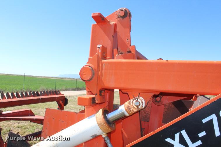 image for item K1909 Highline XL78 rock picker