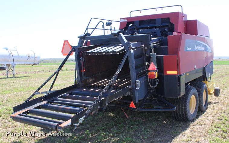 image for item K1911 New Holland BB960A Crop Cutter large square baler