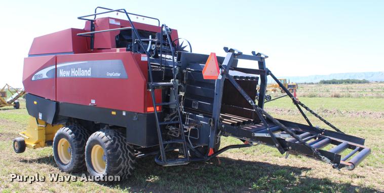 image for item K1911 New Holland BB960A Crop Cutter large square baler