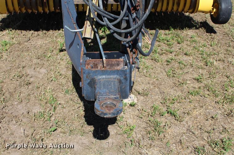 image for item K1911 New Holland BB960A Crop Cutter large square baler