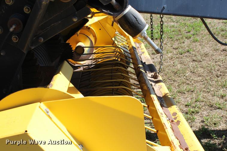 image for item K1911 New Holland BB960A Crop Cutter large square baler