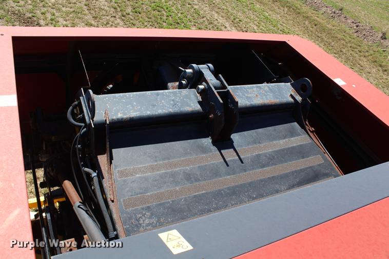 image for item K1911 New Holland BB960A Crop Cutter large square baler