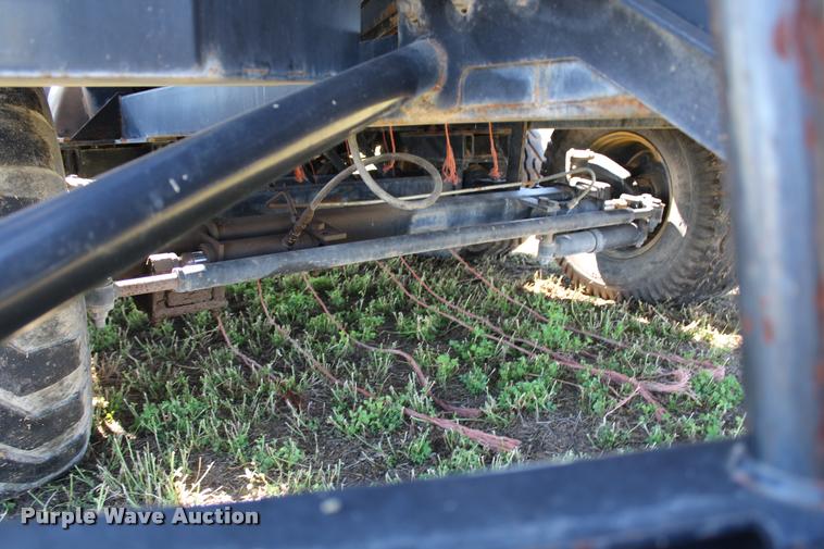 image for item K1911 New Holland BB960A Crop Cutter large square baler