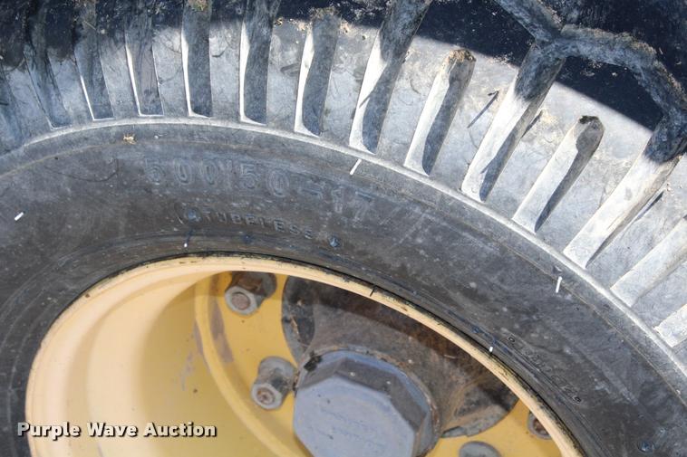 image for item K1911 New Holland BB960A Crop Cutter large square baler