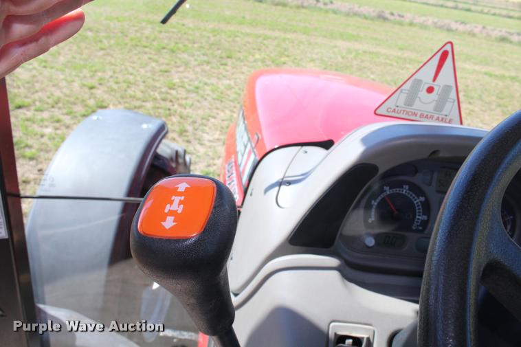 image for item K1912 2012 Case IH Maxxum 125 MFWA tractor