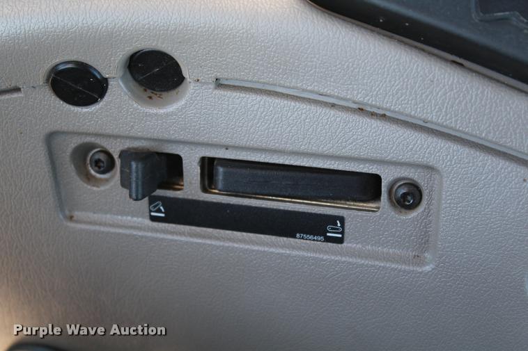 image for item K1912 2012 Case IH Maxxum 125 MFWA tractor