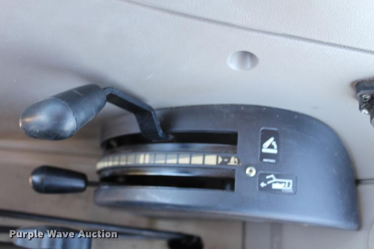 image for item K1912 2012 Case IH Maxxum 125 MFWA tractor