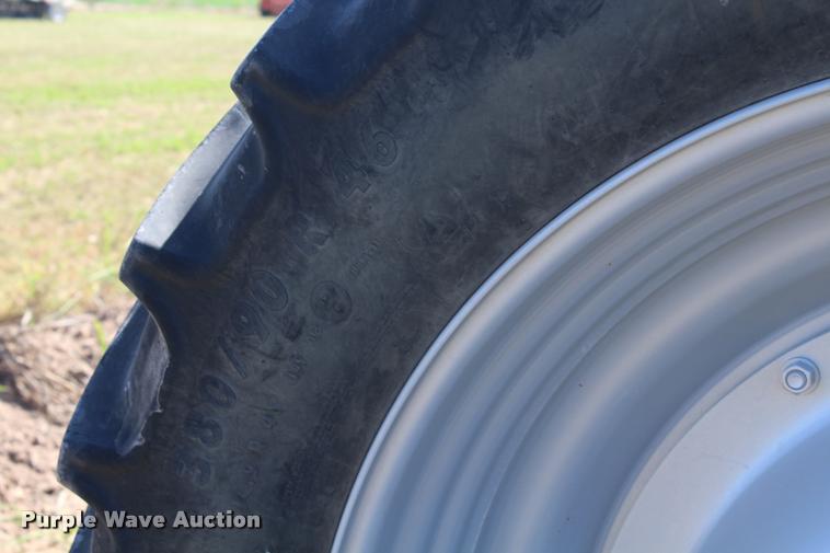 image for item K1912 2012 Case IH Maxxum 125 MFWA tractor