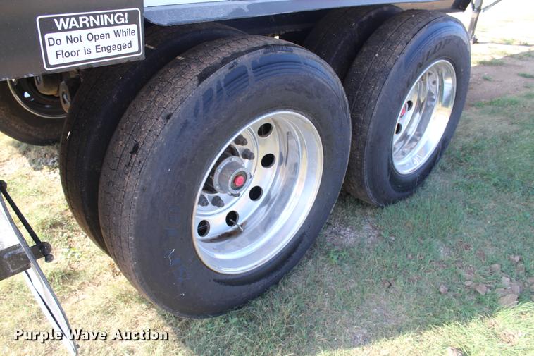 image for item K1919 2016 Shop built Laramy live bottom silage trailer