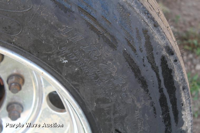 image for item K1919 2016 Shop built Laramy live bottom silage trailer