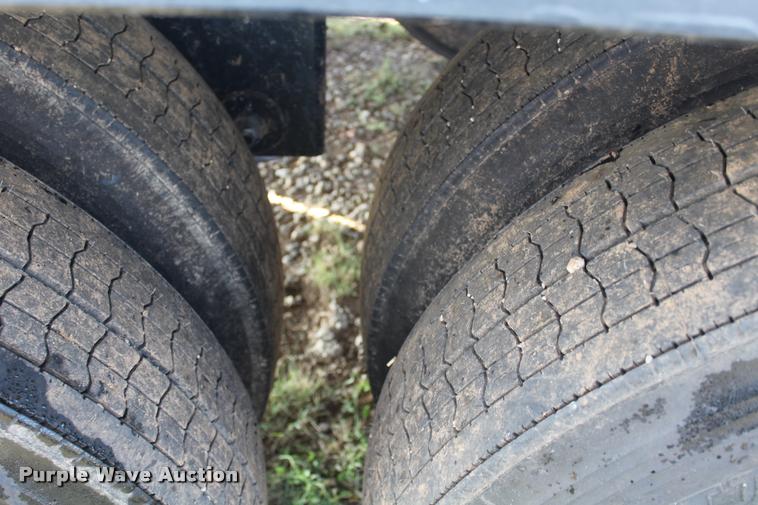 image for item K1919 2016 Shop built Laramy live bottom silage trailer