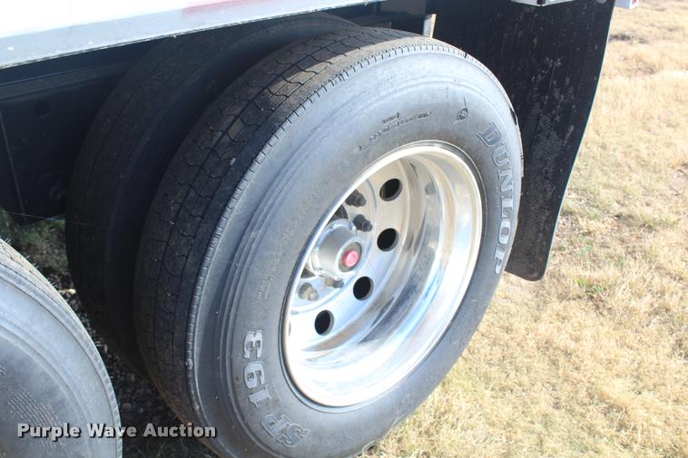 image for item K1919 2016 Shop built Laramy live bottom silage trailer