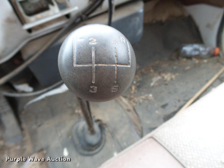 image for item K3455 1975 GMC 6500 grain truck