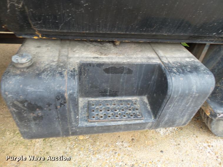 image for item K3456 1978 Chevrolet C65 grain truck