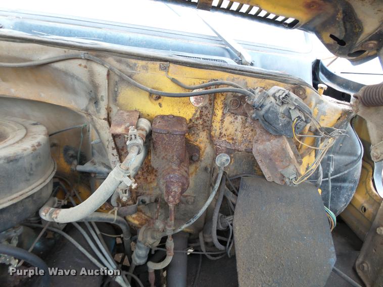 image for item K3456 1978 Chevrolet C65 grain truck