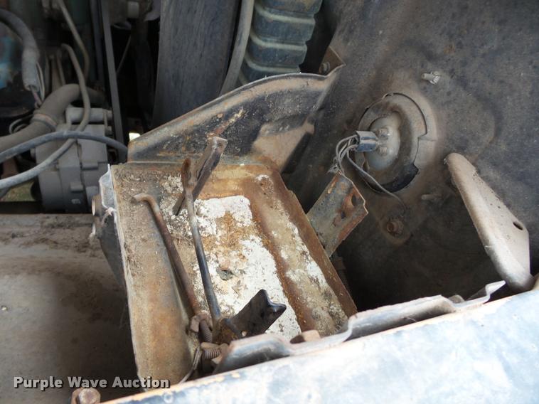 image for item K3456 1978 Chevrolet C65 grain truck